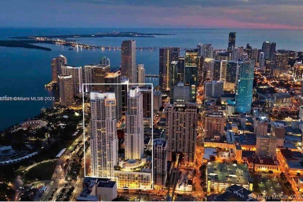 Resort And Luxurious Living In Downtown Miami Exterior foto